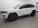 Used 2018 Jeep Grand Cherokee Laredo image 2