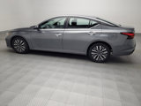 Used 2023 Nissan Altima 2.5 SV image 3