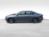 Used 2021 Volkswagen Passat 2.0T SE image 4