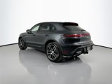 Certified 2025 Porsche Macan image 3