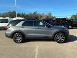 Used 2025 Ford Explorer ST-Line image 2