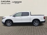 Used 2025 Honda Ridgeline TrailSport image 2