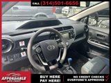Used 2018 Toyota Prius C image 6