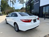 Used 2016 Toyota Camry SE image 5