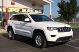 Used 2020 Jeep Grand Cherokee Laredo image 4