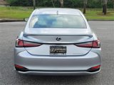 New 2025 Lexus ES 300h w/ Premium Package image 3