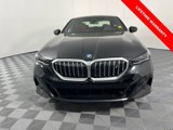 Used 2024 BMW i5 eDrive40i w/ Executive Package image 4
