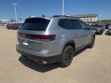 New 2025 Volkswagen Atlas SE image 3