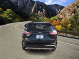 Used 2024 Ford Edge Titanium image 4