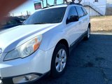 Used 2010 Subaru Outback 2.5i Limited image 3
