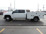 Used 2022 Chevrolet Silverado 3500 LT w/ Convenience Package image 2