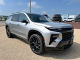 Used 2024 Chevrolet Traverse RS image 3