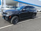 Used 2024 Jeep Grand Cherokee Trailhawk image 2