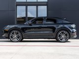 Certified 2025 Porsche Cayenne S image 2