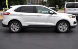 Used 2023 Ford Edge Titanium image 2