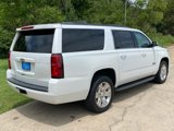 Used 2017 Chevrolet Suburban LT image 6