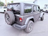 Used 2025 Jeep Wrangler Sport S image 5