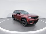 Used 2024 Jeep Grand Cherokee Altitude image 2
