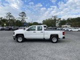 Used 2018 Chevrolet Silverado 1500 W/T w/ Trailering Package image 2