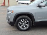 Used 2023 GMC Acadia SLT image 2