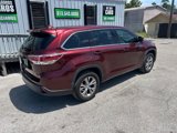 Used 2015 Toyota Highlander LE image 3