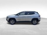Used 2022 Jeep Compass Trailhawk w/ Trailhawk Elite Group image 2