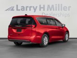 New 2025 Chrysler Pacifica Limited image 2