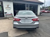 Used 2020 Toyota Camry LE image 6