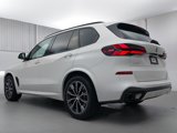Used 2024 BMW X5 xDrive40i w/ M Sport Package image 3