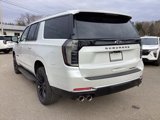 New 2025 Chevrolet Suburban Premier image 4
