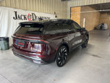 New 2025 Lincoln Nautilus Reserve w/ Jet Appearance Package image 6