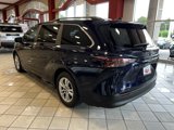 New 2025 Toyota Sienna XLE image 3