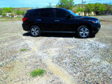 Used 2017 Nissan Pathfinder Platinum image 2