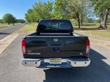 Used 2019 Nissan Frontier SL image 4