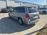 Used 2018 Dodge Grand Caravan SXT image 3