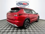 Used 2022 Mitsubishi Outlander SEL image 2