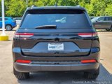 Certified 2022 Jeep Grand Cherokee Altitude image 5