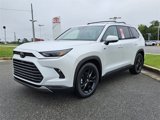 New 2025 Toyota Grand Highlander FWD image 3