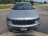 Used 2017 Jeep Grand Cherokee Limited w/ Luxury Group II image 4