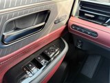 New 2025 INFINITI QX80 Autograph image 2