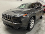 Used 2018 Jeep Cherokee Latitude Plus w/ Comfort/Convenience Group image 4
