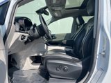 Used 2023 Chrysler Pacifica Limited image 6