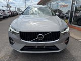 Used 2022 Volvo XC60 B5 Momentum image 2