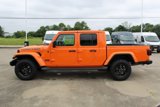 New 2025 Jeep Gladiator Sport image 2