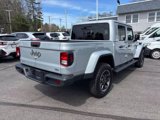 Used 2023 Jeep Gladiator Overland image 3