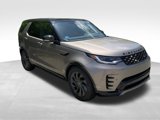 Certified 2024 Land Rover Discovery Dynamic SE image 3