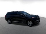 Used 2024 Ford Explorer XLT w/ Equipment Group 202A image 2