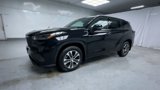 Certified 2022 Toyota Highlander XLE image 4