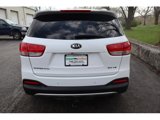 Used 2016 Kia Sorento EX image 6