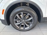 Certified 2022 Volkswagen Tiguan SE image 6